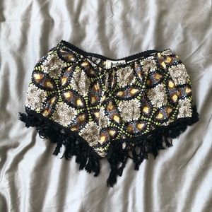 LF fringe pattern booty shorts